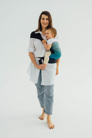 LennyHip Hip sling baby carrier in airglow design