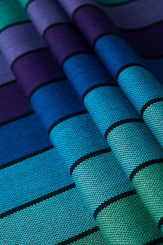 Woven wrap fabric in print Promenade