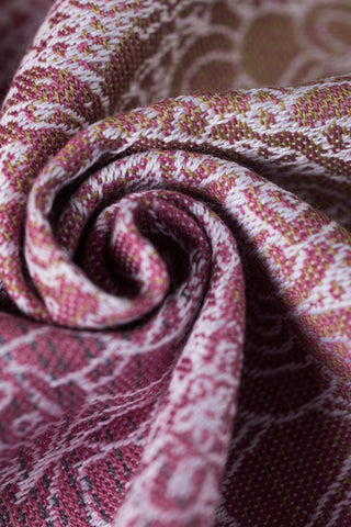 Long woven baby wrap fabric in print Wild Wine Vineyard